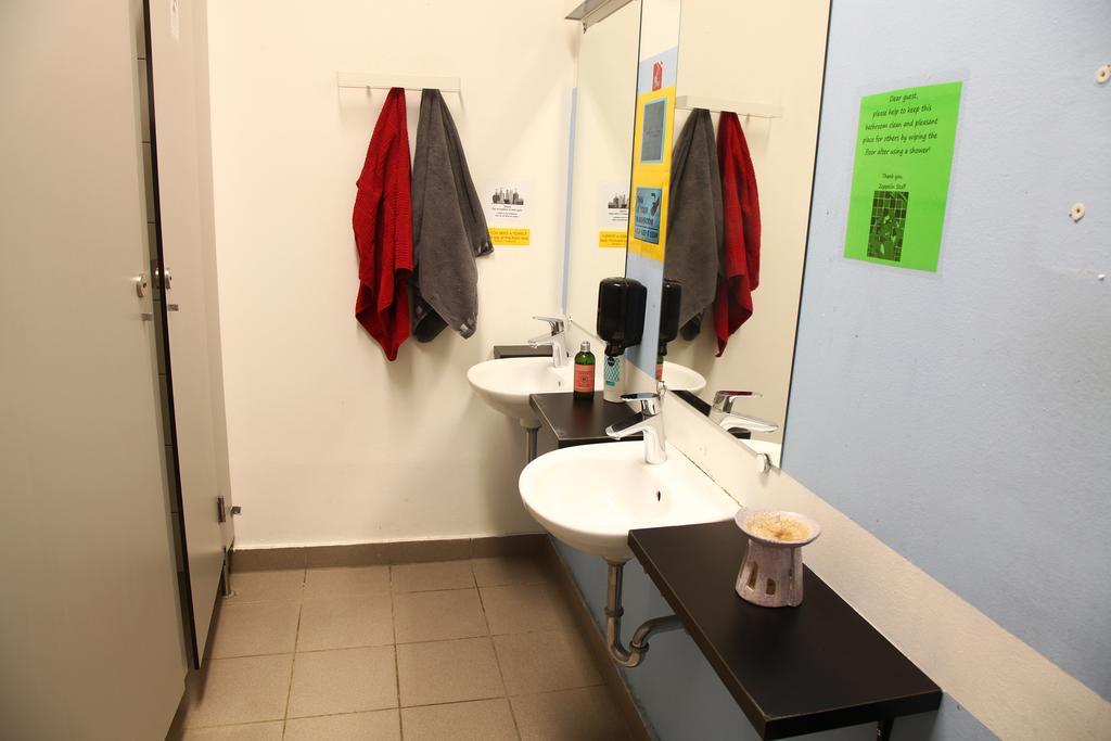 Hostel Zeppelin Ljubljana Eksteriør bilde