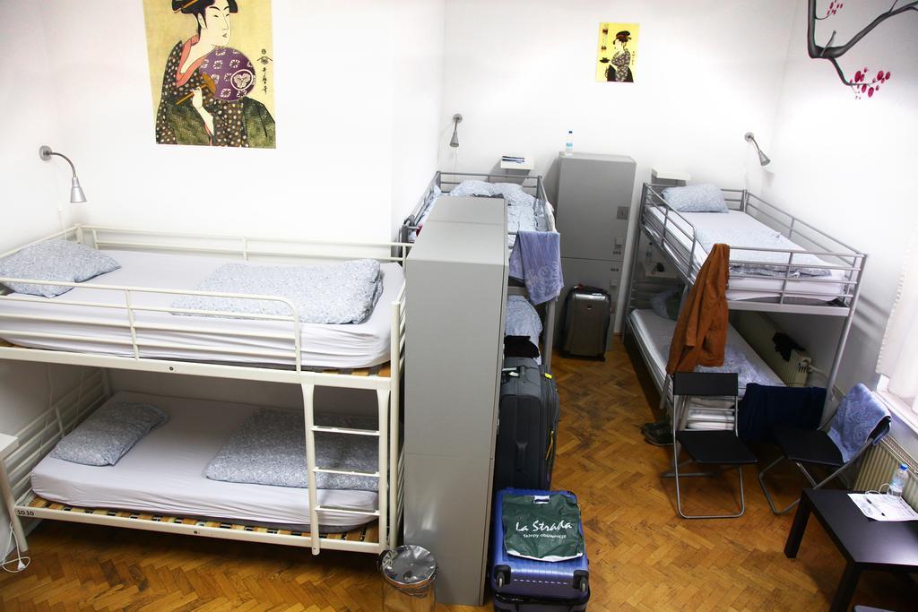 Hostel Zeppelin Ljubljana Rom bilde