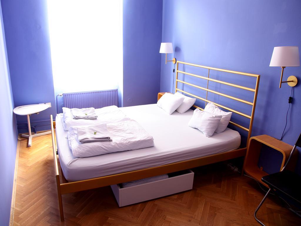 Hostel Zeppelin Ljubljana Rom bilde